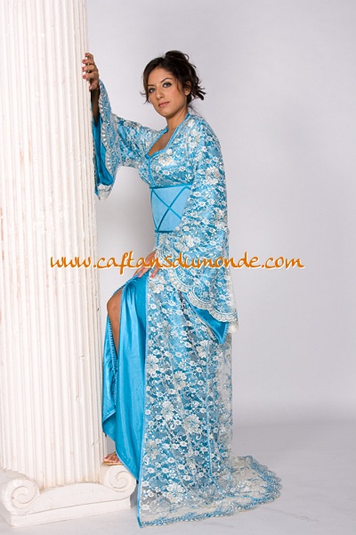 فساتين سهرات robe maghribi Size:81.20 Kb Dim: 400 x 600 Size: Kb Dim: x