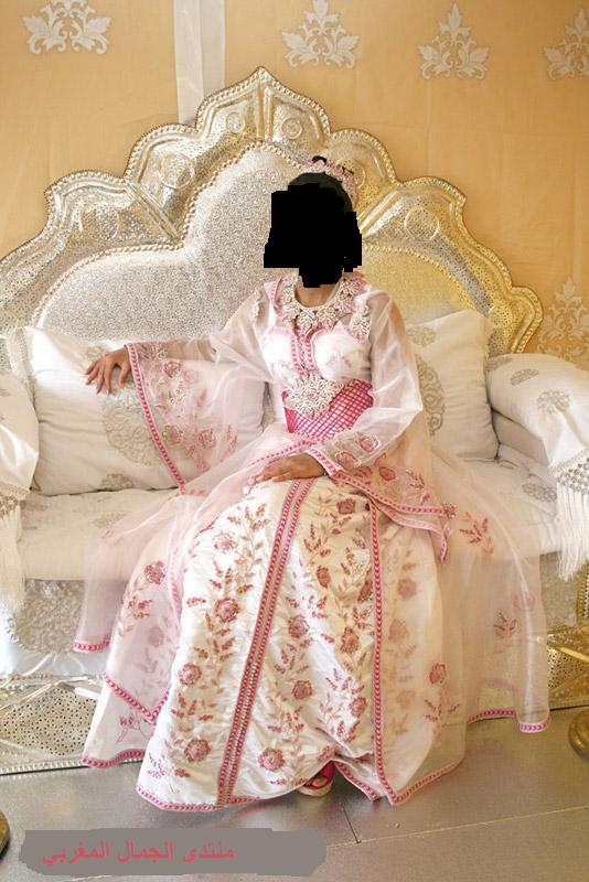 فساتين سهرات robe maghribia Size:77.80 Kb Dim: 534 x 800 Size: Kb Dim: x