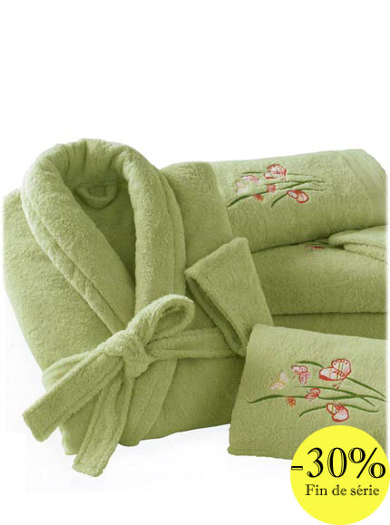 فساتين سهرات ارواب للعروسه10 Size:40.30 Kb Dim: 430 x 579 Size: Kb Dim: x