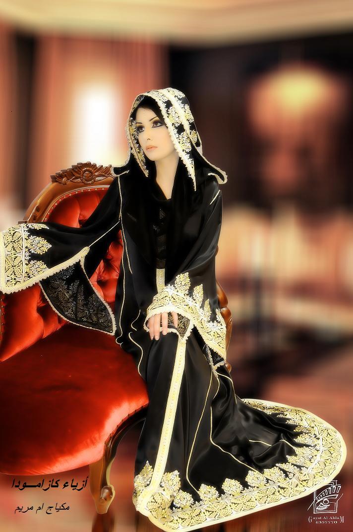 فساتين سهرات ازياء راقية لدى كازامودا4 Size:136.80 Kb Dim: 712 x 1072 Size: Kb Dim: x