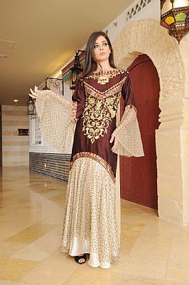 فساتين سهرات حصريا عبايات اليشمك في ازياء1 Size:26.50 Kb Dim: 266 x 400 Size: Kb Dim: x