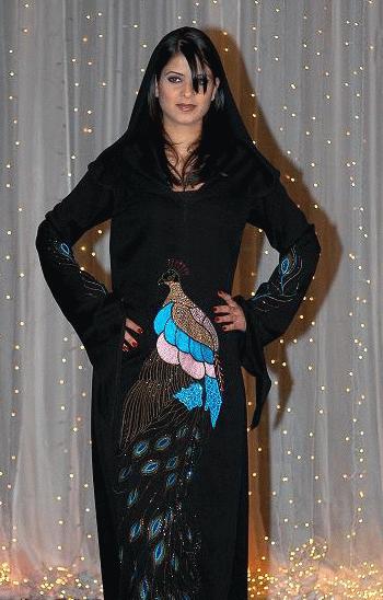 فساتين سهرات جلاليب وعبايات خطيرة ((روعة))3 Size:37.40 Kb Dim: 350 x 548 Size: Kb Dim: x