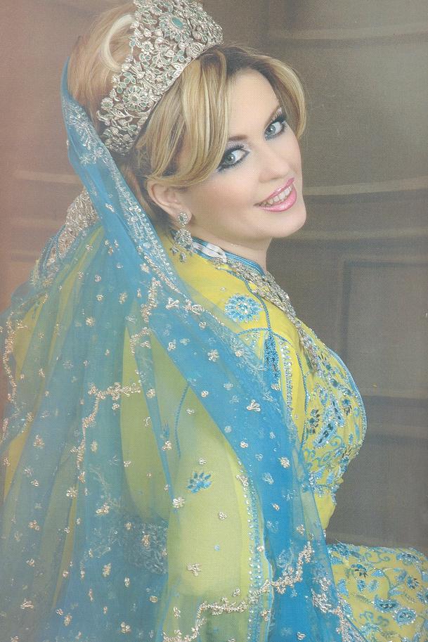 فساتين سهرات تصاميم مغربية راقية6 Size:105.90 Kb Dim: 609 x 913 Size: Kb Dim: x
