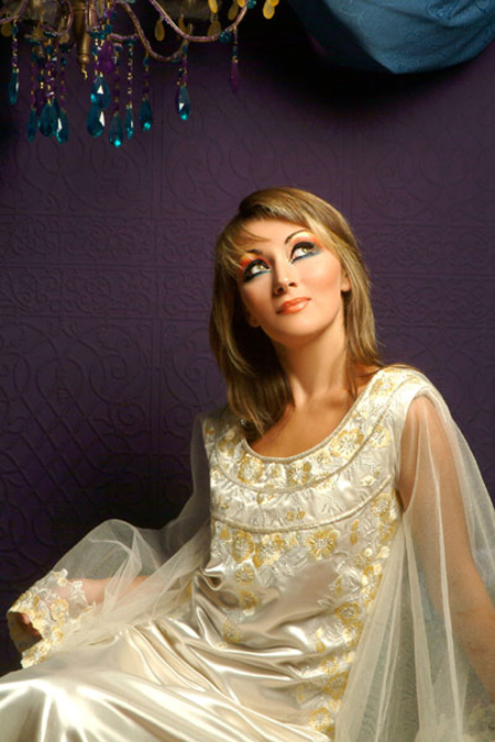 فساتين سهرات جلابيات من تصميم رانيا البستك4 Size:236.60 Kb Dim: 450 x 675 Size: Kb Dim: x