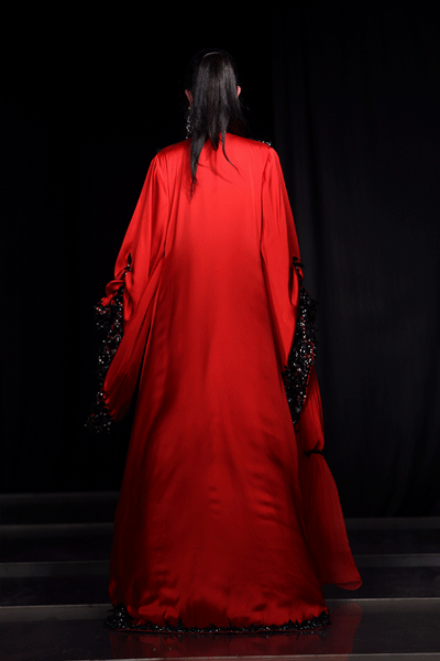 فساتين سهرات تشكيلة امال الفارسي 2008!3 Size:114.10 Kb Dim: 400 x 600 Size: Kb Dim: x