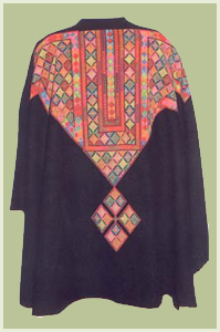 فساتين سهرات الزى الفلسطينى15 Size:53.50 Kb Dim: 199 x 300 Size: Kb Dim: x