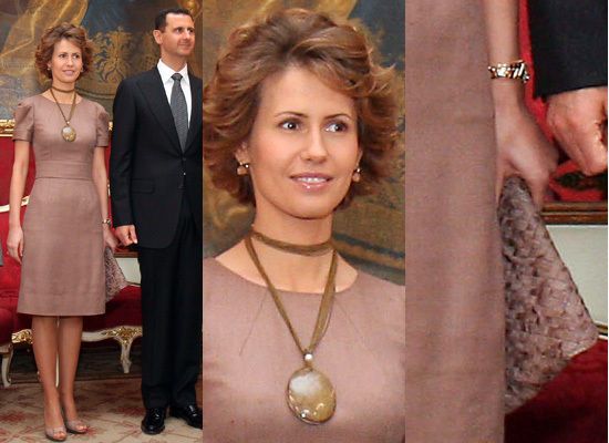 فساتين سهرات اناقة اسماء الاسد في القمه 7 Size:39.90 Kb Dim: 550 x 400 Size: Kb Dim: x
