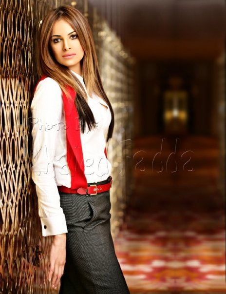فساتين سهرات ستايل مجموعه من الفنانات 7 Size:56.60 Kb Dim: 464 x 603 Size: Kb Dim: x