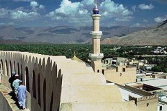 قلعة نزوى