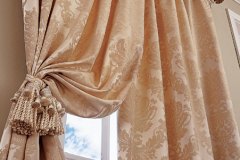 تصاميم الستائر والسجادات7