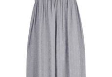 مجموعة متميزة من الفساتين 6