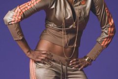 ألبسة سبور لأكبر مركات العالم10