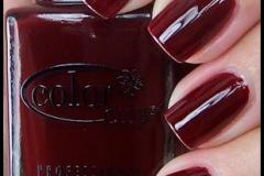 ملابس وإكسسوارات متنوعة1