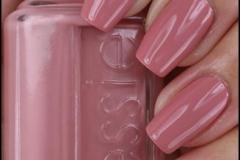 ملابس وإكسسوارات متنوعة6