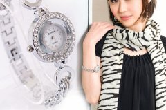 ملابس وإكسسوارات متنوعة9