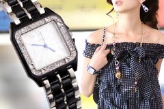 ملابس وإكسسوارات متنوعة15