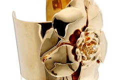 ملابس وإكسسوارات متنوعة2