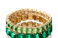 ملابس وإكسسوارات متنوعة4