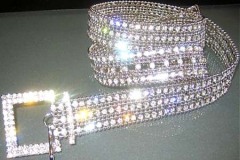 ملابس وإكسسوارات متنوعة5