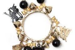 ملابس وإكسسوارات متنوعة8