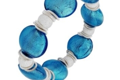 ملابس وإكسسوارات متنوعة4