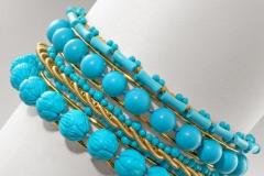 ملابس وإكسسوارات متنوعة2