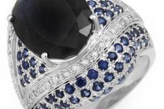 ملابس وإكسسوارات متنوعة2