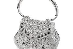 ملابس وإكسسوارات متنوعة1