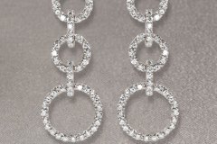 ملابس وإكسسوارات متنوعة4