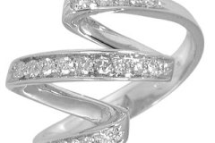 ملابس وإكسسوارات متنوعة1