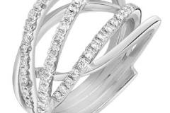 ملابس وإكسسوارات متنوعة1