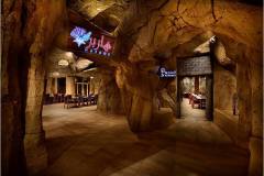 مطاعم الكهف