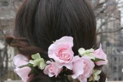 تسريحات العروس مع الورد 13