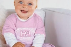 ملابس بنوتات