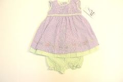 ملابس للمـــــــولوده12