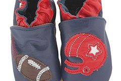 ملابس واحذيه للاطفال3